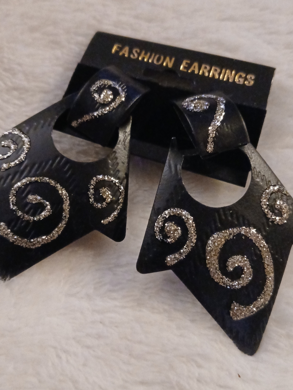 💲 Black & Silver Swirl Metal Statement Fashion Earrings - NEW ON CARD
